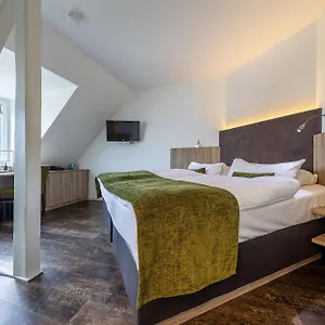 4* Отель Trip Esplanade,