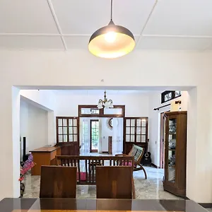 https://remli-villa.kandyhotelsnow.com